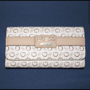 Guess Wallet